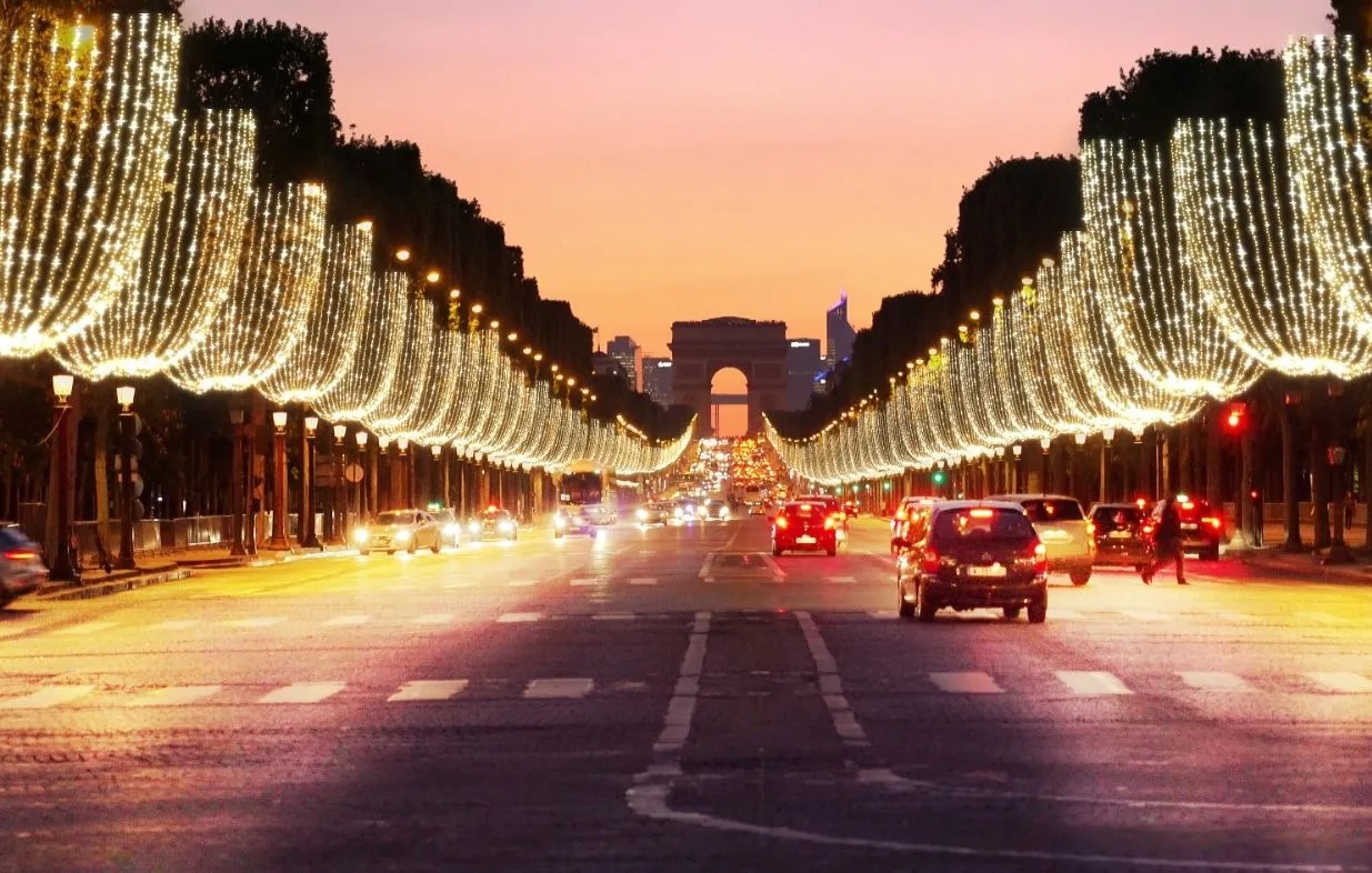 illuminations-des-champs-elysees